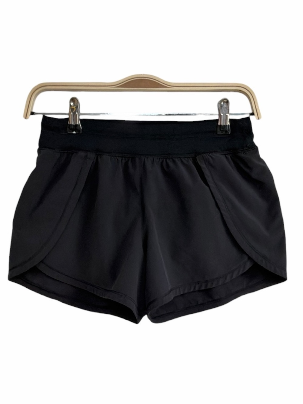 Lululemon Run Breeze By Short Black Size 4 Swift Luxtreme Lined Running Shorts